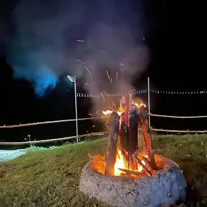 Jush Native And Glamping Campsite